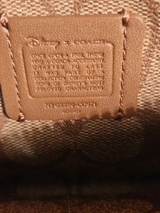 Coach X Disney Once Upon A Dream Wallet - Picture 5 of 9